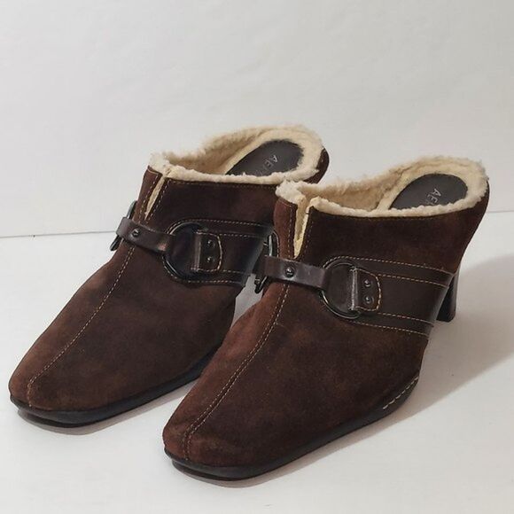 AEROSOLES Womens Mules Size 9M Brown Suede and Vegan Leather Heel Clogs Fleece - Picture 2 of 9